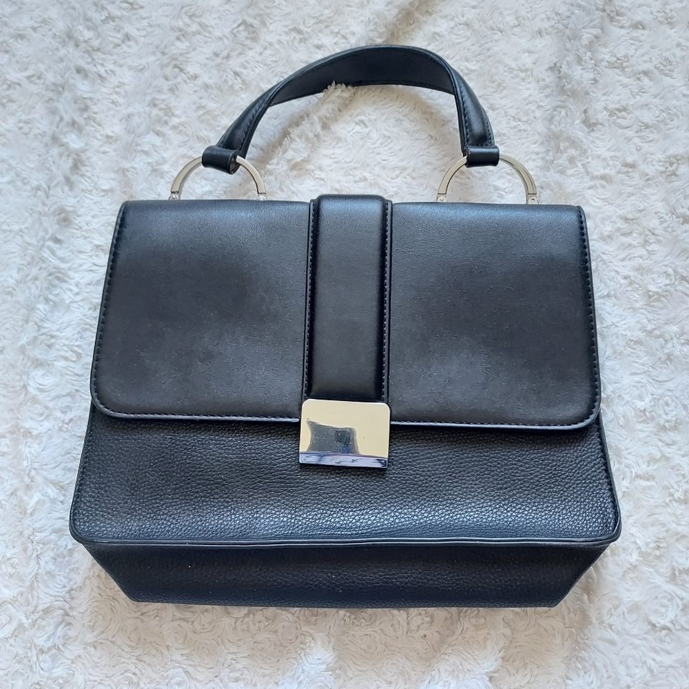 Chelsea28 Nordstrom Classic Chic Black Handbag Career Business Quiet Luxury